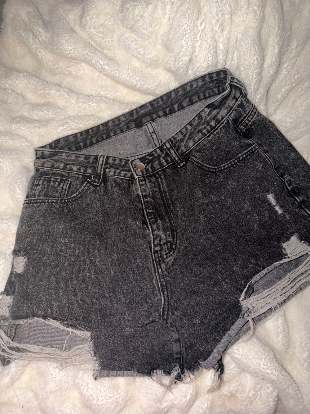 SHEIN Black Washed High-Rise Distressed Denim Shorts